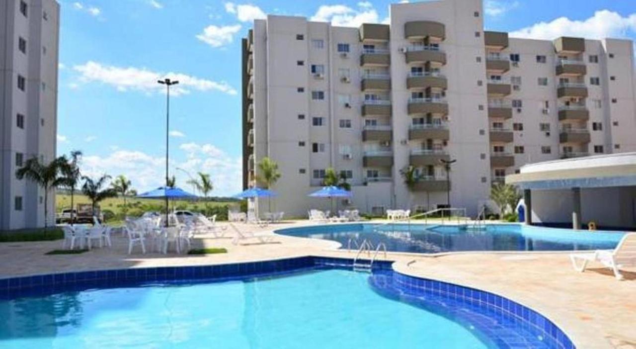 Apartamento Lagoa Quente Caldas Novas Luaran gambar